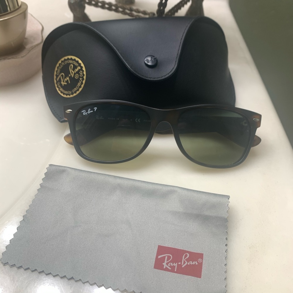 Ray-Ban New Wayfarer Polarized Sunglasses